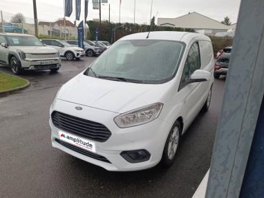 Voir le détail de l'offre de cette FORD Transit Courier 1.0 EcoBoost 100ch Limited de 2023 en vente à partir de 17 999 € 