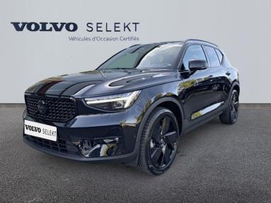 Voir le détail de l'offre de cette VOLVO XC40 B3 163ch Black Edition DCT 7 de 2024 en vente à partir de 44 499 € 