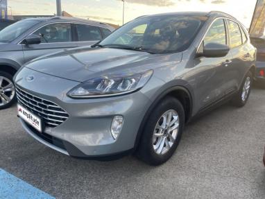 Voir le détail de l'offre de cette FORD Kuga 2.5 Duratec 190 ch FHEV E85 Titanium BVA de 2022 en vente à partir de 262.73 €  / mois