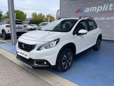 Voir le détail de l'offre de cette PEUGEOT 2008 1.2 PureTech 130ch Allure S&S de 2018 en vente à partir de 176.3 €  / mois