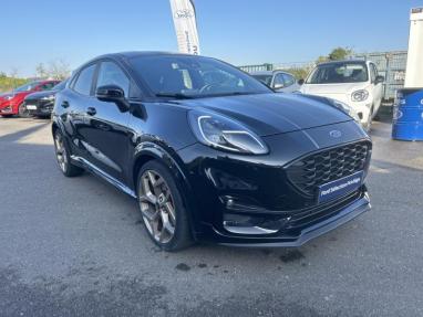 Voir le détail de l'offre de cette FORD Puma 1.5 EcoBoost 200ch S&S ST Gold Edition de 2022 en vente à partir de 302.84 €  / mois