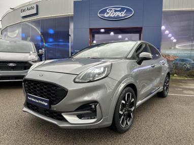 Voir le détail de l'offre de cette FORD Puma 1.0 EcoBoost 155ch mHEV ST-Line X DCT7 de 2021 en vente à partir de 236.87 €  / mois