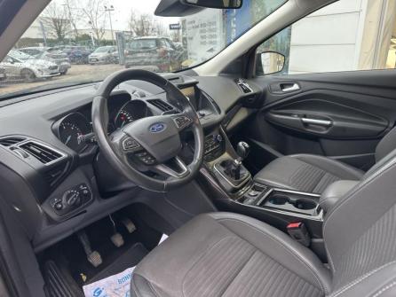 FORD Kuga 2.0 TDCi 150ch Stop&Start Titanium 4x2 à vendre à Auxerre - Image n°9