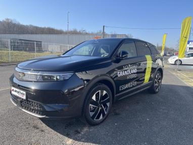 Voir le détail de l'offre de cette OPEL Grandland X 1.2 Turbo Hybrid 136ch GS e-DCT6 de 2024 en vente à partir de 36 499 € 
