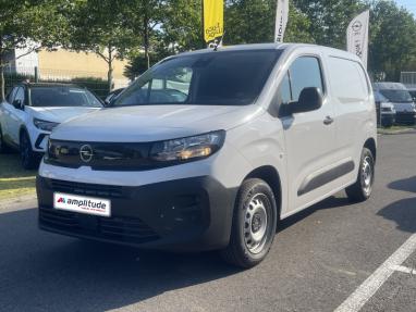 Voir le détail de l'offre de cette OPEL Combo Cargo M 650kg BlueHDi 100ch S&S de 2024 en vente à partir de 19 999 € 