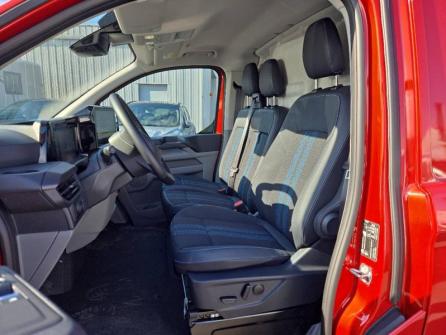 FORD Transit Custom Fg 300 L1H1 2.0 EcoBlue 170ch Sport BVA8 à vendre à Orléans - Image n°10