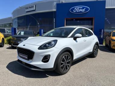 Voir le détail de l'offre de cette FORD Puma 1.0 EcoBoost 125ch mHEV Titanium 6cv de 2021 en vente à partir de 197.53 €  / mois
