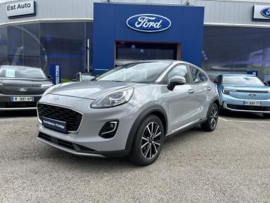 Voir le détail de l'offre de cette FORD Puma 1.0 EcoBoost 125ch mHEV Titanium 6cv de 2020 en vente à partir de 206.41 €  / mois