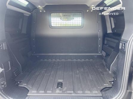 LAND-ROVER Defender 90 3.0 D200 Hard Top S à vendre à Troyes - Image n°9