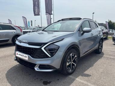 Voir le détail de l'offre de cette KIA Sportage 1.6 T-GDi 230ch HEV Design BVA6 4x2 de 2023 en vente à partir de 324.19 € / mois
