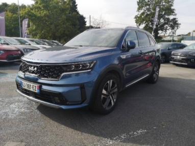 Voir le détail de l'offre de cette KIA Sorento 1.6 T-GDi 265ch PHEV Premium BVA6 4x4 7 places de 2022 en vente à partir de 399.11 €  / mois