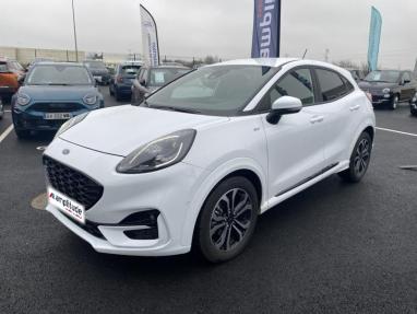 Voir le détail de l'offre de cette FORD Puma 1.0 EcoBoost 125ch S&S mHEV ST-Line Powershift de 2023 en vente à partir de 248.1 €  / mois