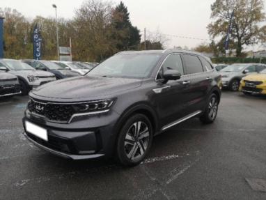 Voir le détail de l'offre de cette KIA Sorento 1.6 T-GDi 265ch PHEV Premium BVA6 4x4 7 places de 2022 en vente à partir de 410.94 €  / mois